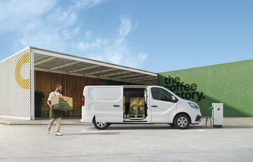 Utilitara Renault Trafic Van primește versiune electrică: 297 km autonomie - Poza 3