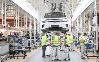 Grupul Volkswagen se confruntă cu o cerere scăzută pentru electrice și reduce fluxul de producție