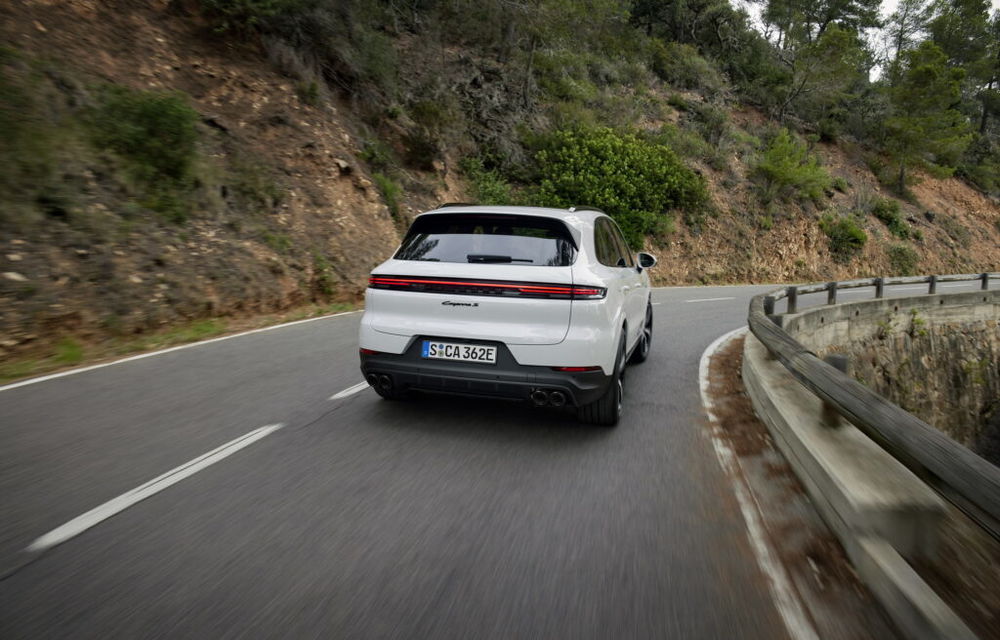 Porsche Cayenne facelift primește o nouă versiune PHEV cu 519 CP - Poza 3