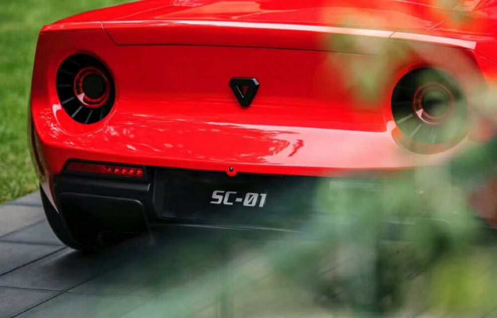 Chinezii prezintă o mașină sport electrică de 38.000 de euro cu design inspirat de Tesla Roadster - Poza 9