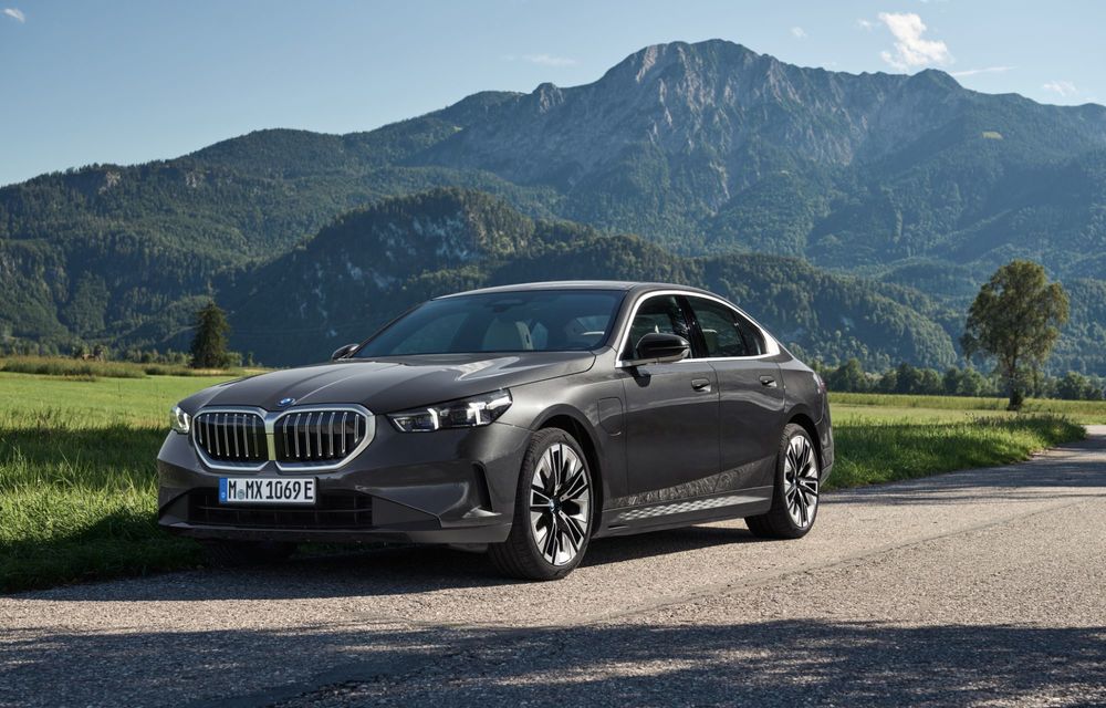 Noul BMW Seria 5, disponibil acum și cu motoare PHEV: start de la 65.300 de euro - Poza 2