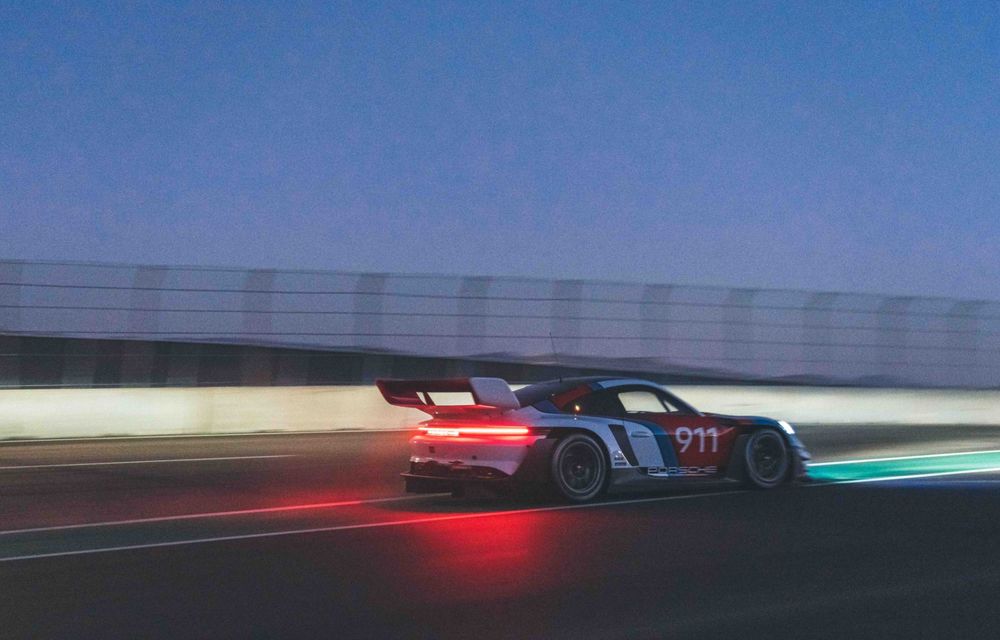Noul Porsche 911 GT3 R Rennsport, o mașină construită special pentru circuit - Poza 8