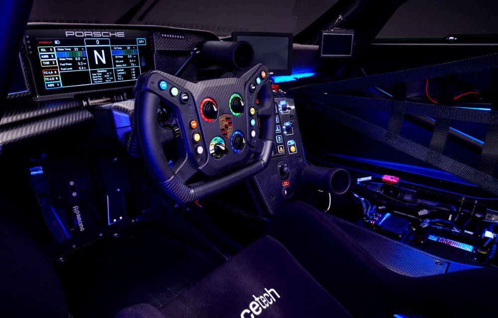 Noul Porsche 911 GT3 R Rennsport, o mașină construită special pentru circuit - Poza 17