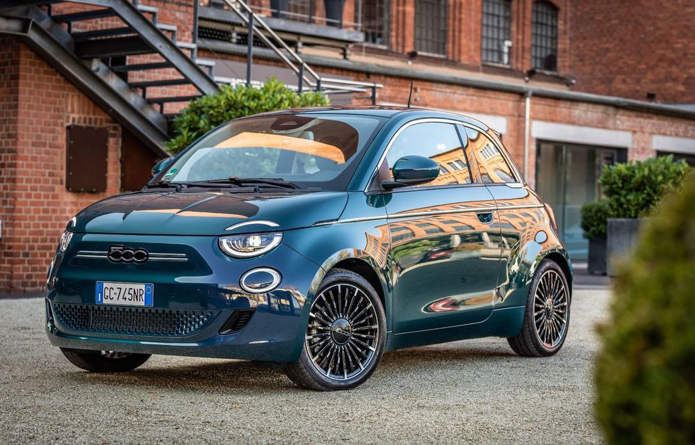 Producția lui Fiat 500 electric, oprită temporar din cauza cererii scăzute - Poza 1