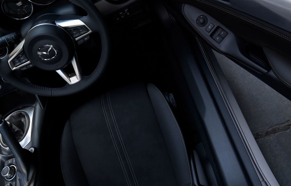Noutăți pentru Mazda MX-5: faruri LED noi și sistem multimedia nou - Poza 16