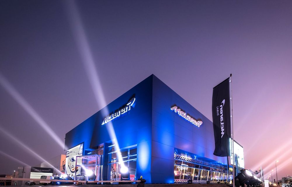 McLaren deschide cel mai mare showroom al său în Dubai - Poza 1