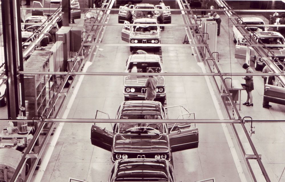 BMW: 50 de ani de producție la uzina de la Dingolfing - Poza 14