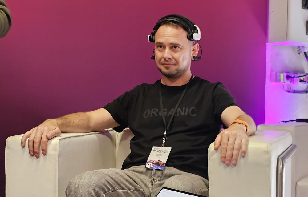 Interviu cu Lucian Gheorghe, românul care antrenează creierul piloților din Formula E - Poza 9