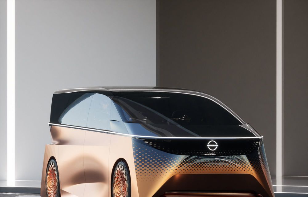 Noul Nissan Hyper Tourer Concept, un monovolum autonom cu baterii solid-state - Poza 6