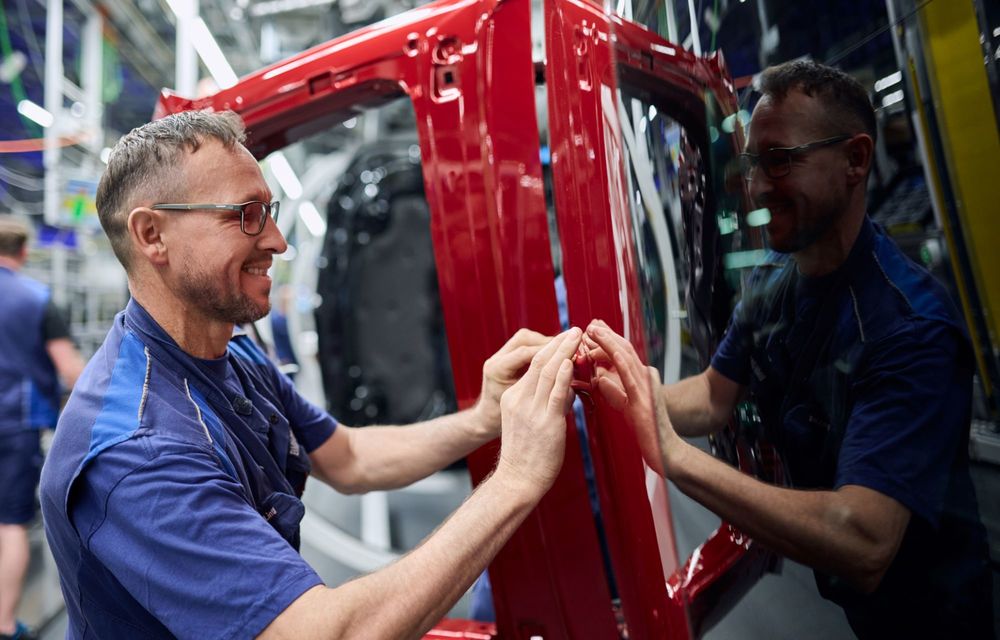 OFICIAL: BMW dă startul producției noului X2 - Poza 25