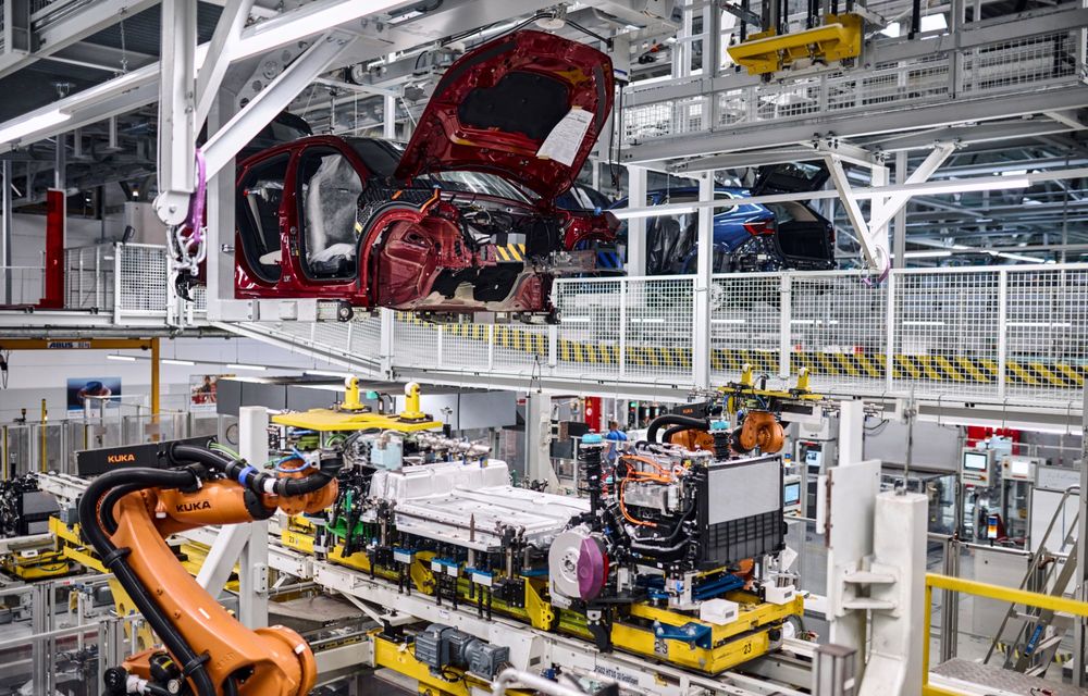 OFICIAL: BMW dă startul producției noului X2 - Poza 58