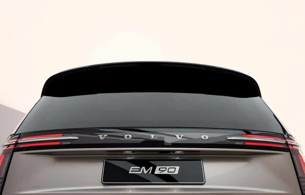 Primul monovolum Volvo este aici: EM90 are 738 km autonomie - Poza 6