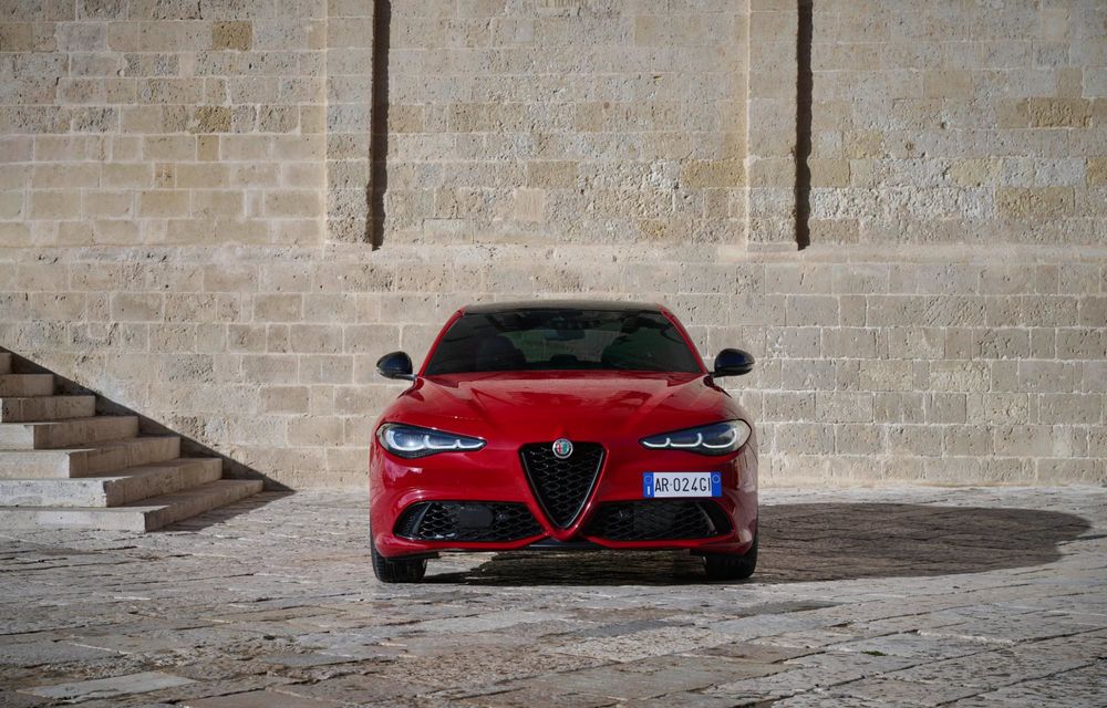 Ediții speciale pentru Alfa Romeo Giulia, Stelvio și Tonale - Poza 7