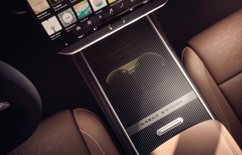 Noul Lucid Gravity, primul SUV electric al mărcii: autonomie de 708 kilometri - Poza 32