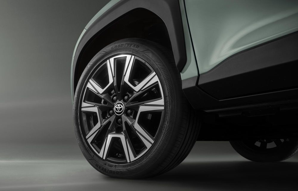 Noutăți pentru Toyota Yaris Cross: versiune hibridă nouă cu 132 CP - Poza 10
