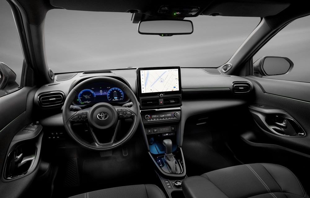 Noutăți pentru Toyota Yaris Cross: versiune hibridă nouă cu 132 CP - Poza 12
