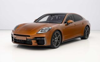 Noua generație Porsche Panamera este aici: galerie foto și informații