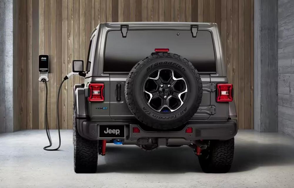 Stellantis recheamă peste 44.000 de Jeep Wrangler 4xe din cauza riscului de incendiu - Poza 1