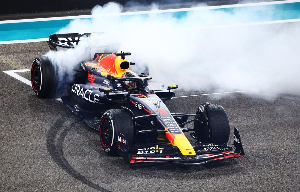 F1 Abu Dhabi: Max Verstappen încheie sezonul cu o nouă victorie. Leclerc și Russell pe podium - Poza 6