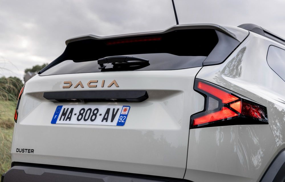 Am văzut pe viu noua Dacia Duster: 5 modificări importante + VIDEO - Poza 113