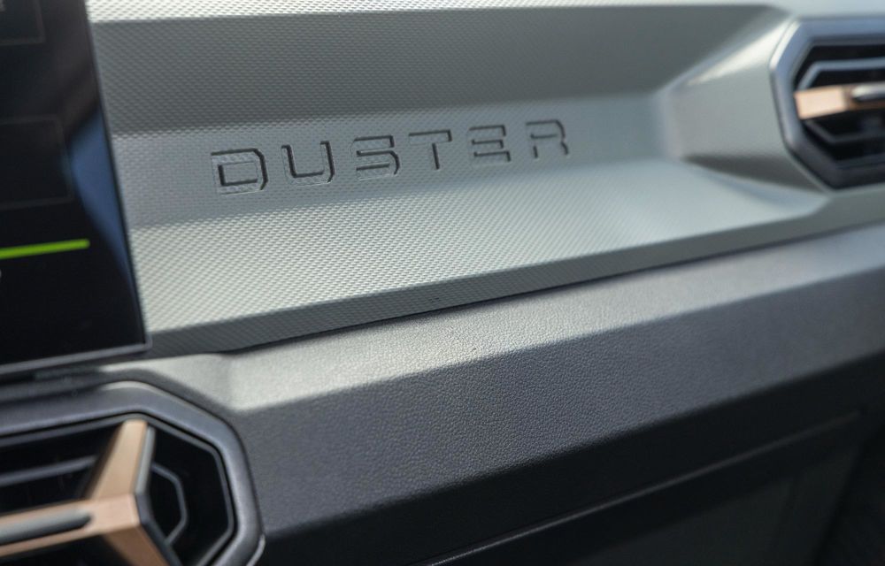 Am văzut pe viu noua Dacia Duster: 5 modificări importante + VIDEO - Poza 191