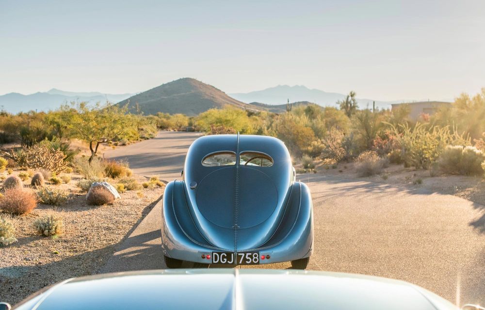 Încă un exemplar unicat pentru Bugatti Chiron, inspirat de legendarul Type 57 Atlantic - Poza 24