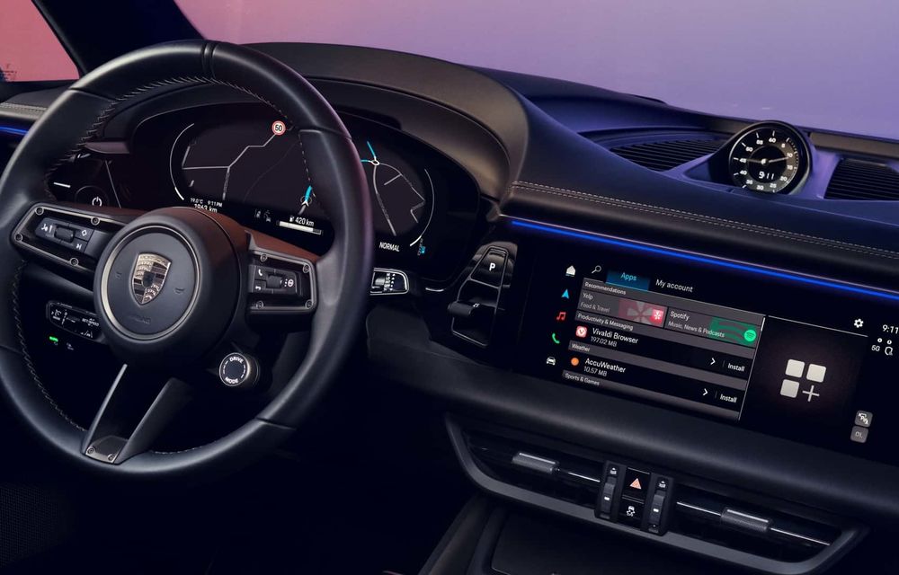 Primele imagini cu interiorul viitorului Porsche Macan electric: Head-up Display cu realitate augmentată - Poza 2
