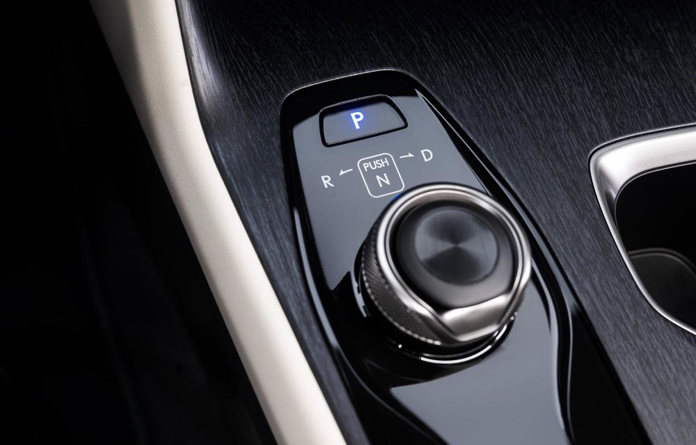 Lexus RZ: versiune de bază nouă cu 201 CP și 428 km autonomie - Poza 18