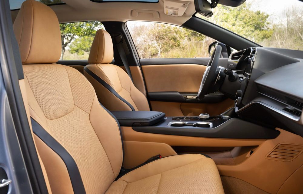 Lexus RZ: versiune de bază nouă cu 201 CP și 428 km autonomie - Poza 21
