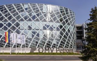 OMV Petrom va cumpăra cea mai mare rețea de stații pentru mașini electrice din România: Renovatio