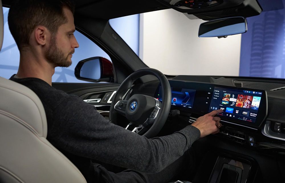 BMW prezintă tehnologii noi la CES: realitate augmentată, inteligență artificială generativă și parcare automată - Poza 14
