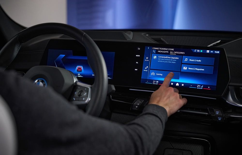 BMW prezintă tehnologii noi la CES: realitate augmentată, inteligență artificială generativă și parcare automată - Poza 36