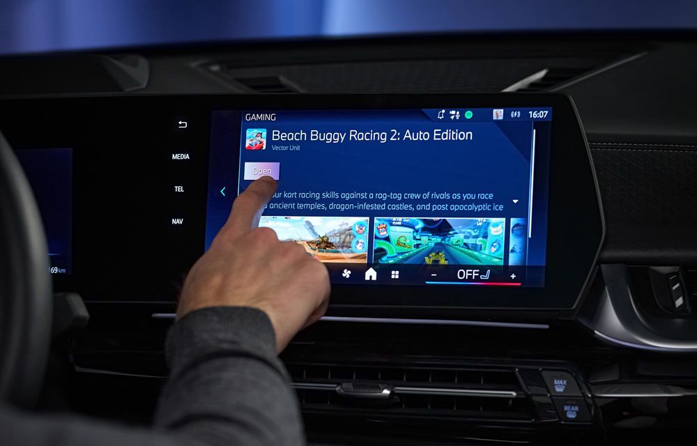 BMW prezintă tehnologii noi la CES: realitate augmentată, inteligență artificială generativă și parcare automată - Poza 40