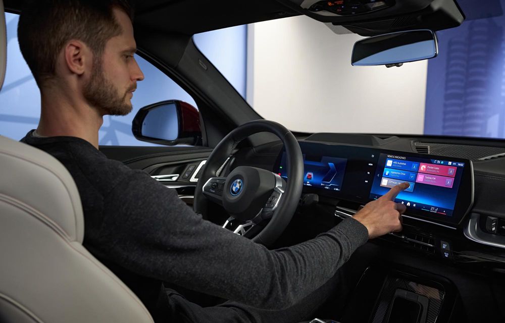 BMW prezintă tehnologii noi la CES: realitate augmentată, inteligență artificială generativă și parcare automată - Poza 43