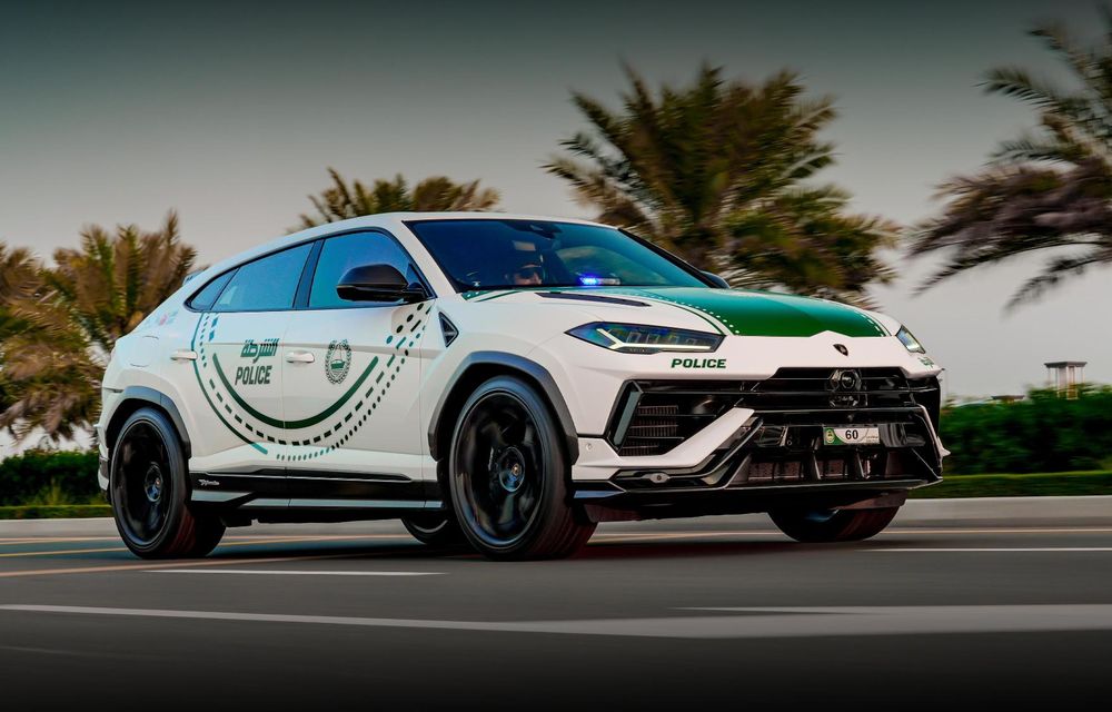 Lamborghini Urus Performante intră în dotarea poliției din Dubai - Poza 6