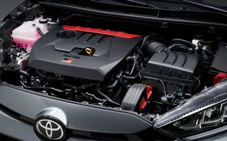 Toyota nu vrea să renunțe la motoarele termice