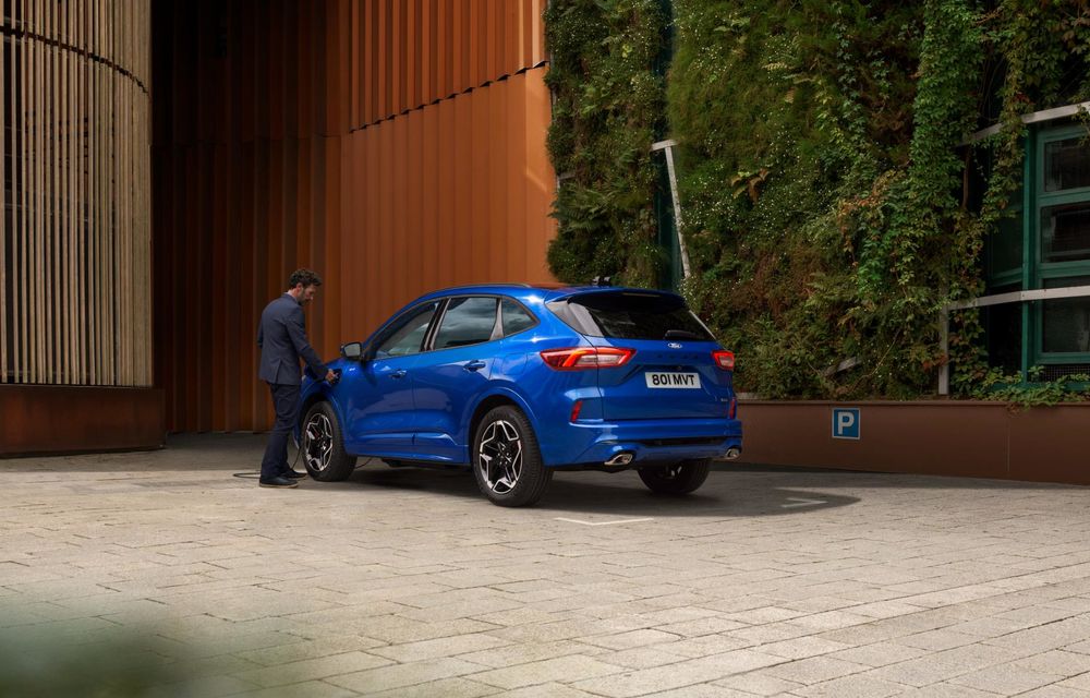 Noul Ford Kuga facelift: versiune plug-in hybrid cu 69 km autonomie electrică - Poza 14