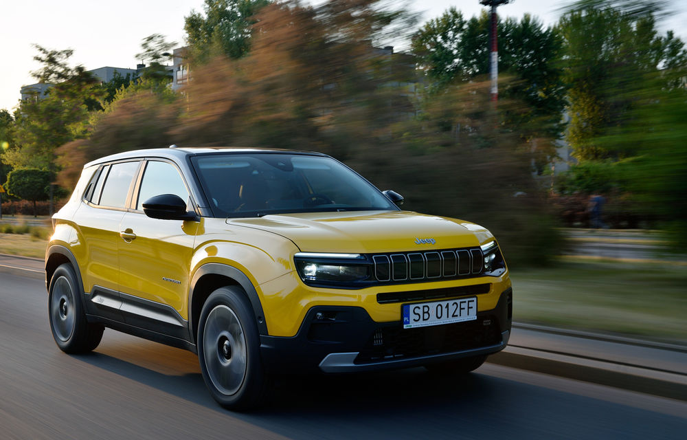 Prețuri Jeep Avenger, cu motor pe benzină, în România: start de la 22.500 de euro - Poza 1