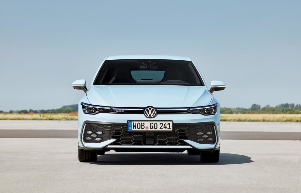 OFICIAL: Acesta este noul Volkswagen Golf 8 facelift - Poza 2