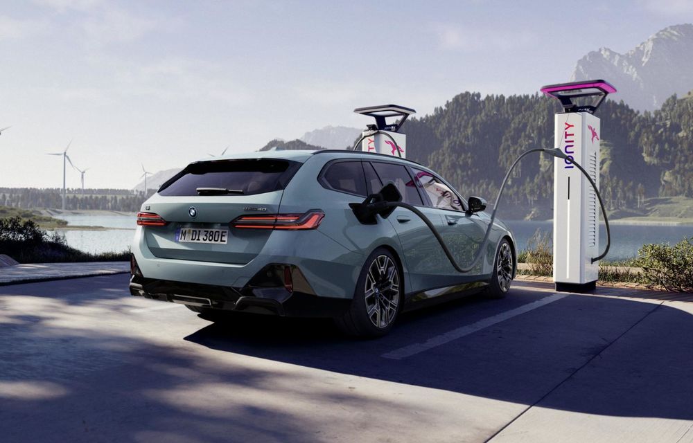 Noul BMW Seria 5 Touring este aici: start de la 63.300 de euro - Poza 39