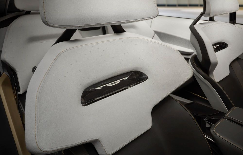 Noul concept Chrysler Halcyon anunță o viitoare mașină electrică autonomă și cu sisteme AI - Poza 47