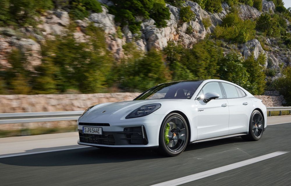 Noile Porsche Panamera 4 E-Hybrid și 4S E-Hybrid: start de la 128.400 de euro în România - Poza 3