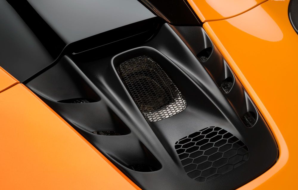 Noul McLaren Artura Spider debutează cu 700 CP și 330 km/h viteză maximă - Poza 14