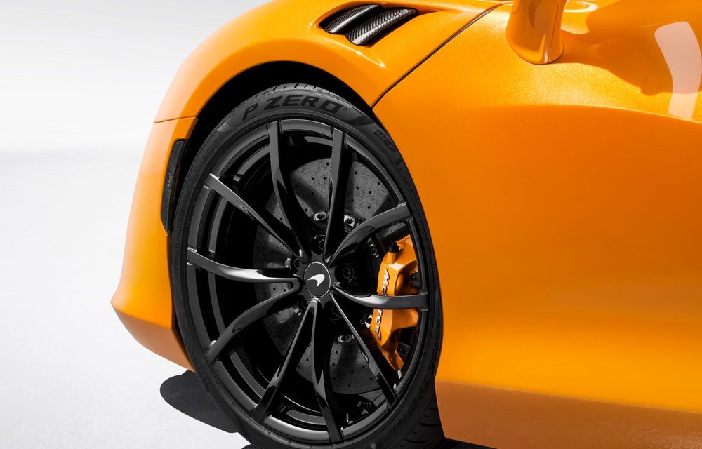 Noul McLaren Artura Spider debutează cu 700 CP și 330 km/h viteză maximă - Poza 12