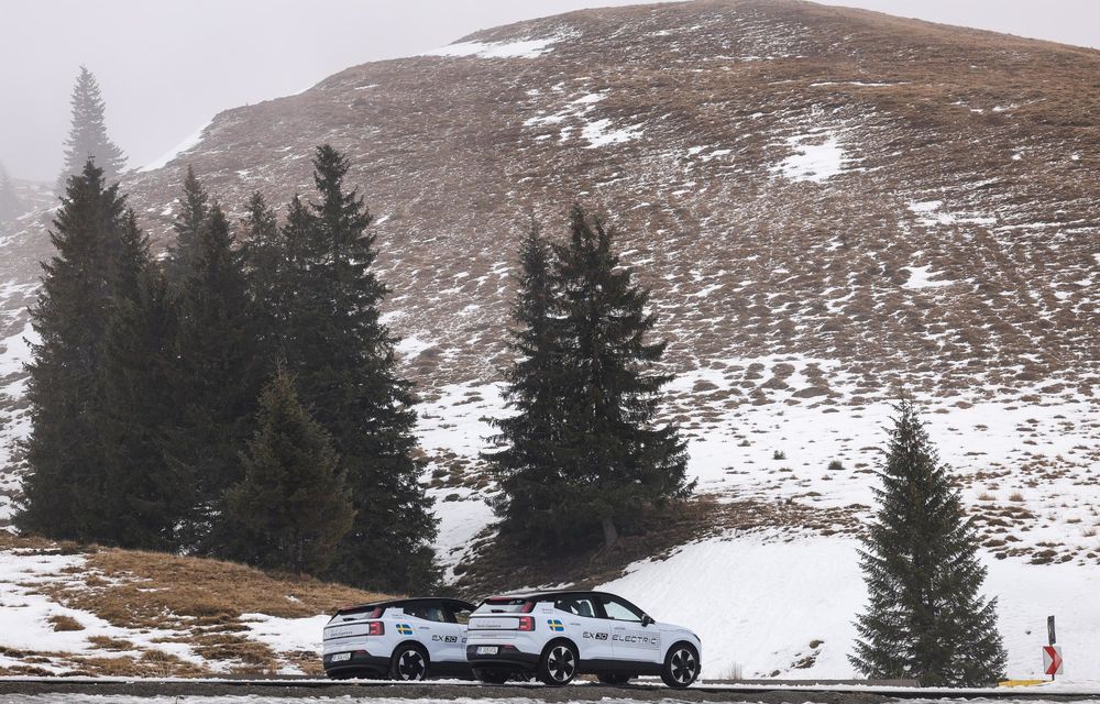 Dublu Impact: Am testat gemenii Volvo EX30 la înălțime, în condiții dure de iarnă - Poza 18