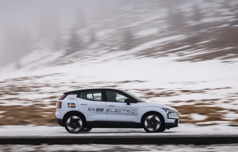 Dublu Impact: Am testat gemenii Volvo EX30 la înălțime, în condiții dure de iarnă - Poza 38