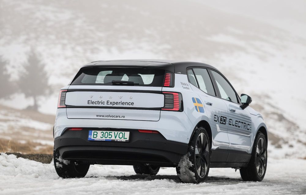 Dublu Impact: Am testat gemenii Volvo EX30 la înălțime, în condiții dure de iarnă - Poza 42