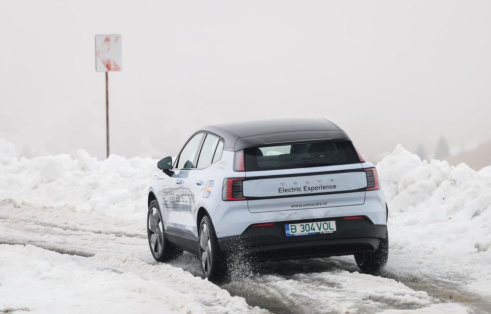 Dublu Impact: Am testat gemenii Volvo EX30 la înălțime, în condiții dure de iarnă - Poza 44