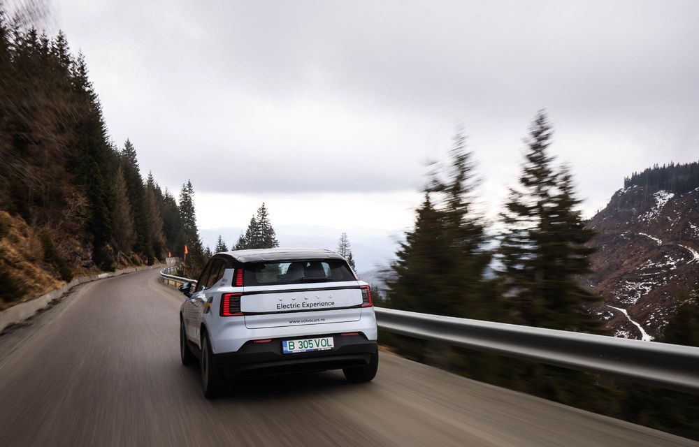 Dublu Impact: Am testat gemenii Volvo EX30 la înălțime, în condiții dure de iarnă - Poza 49