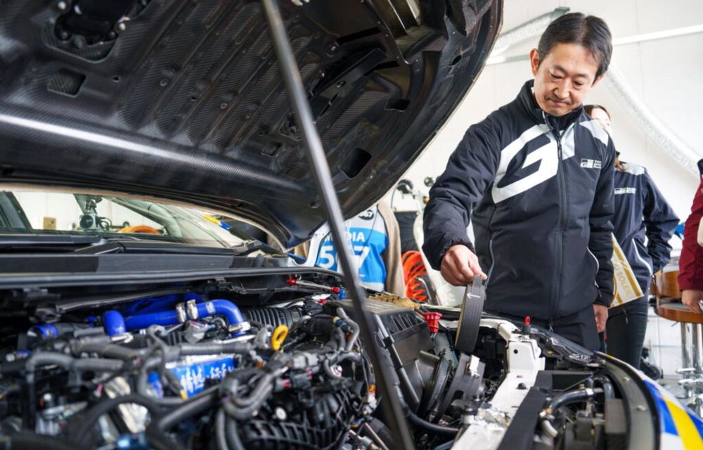 Toyota a dezvoltat un motor care captează dioxidul de carbon din atmosferă - Poza 4